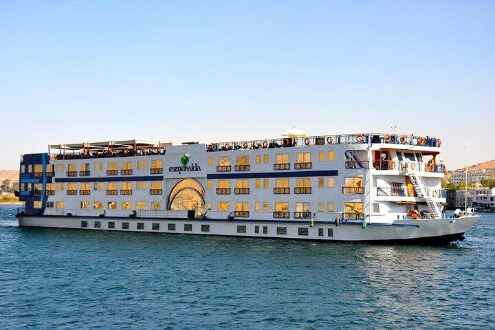 6 nights /7 days cruise from luxor to aswan