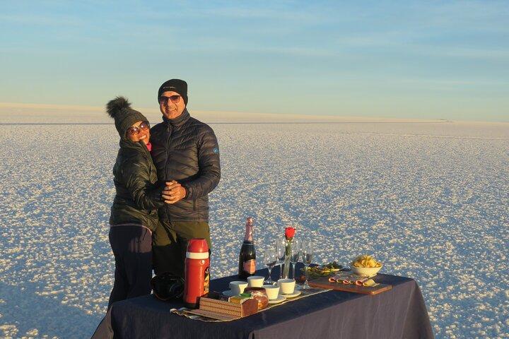 5 Days Uyuni Salt Flats with English Guide by Bus from La Paz