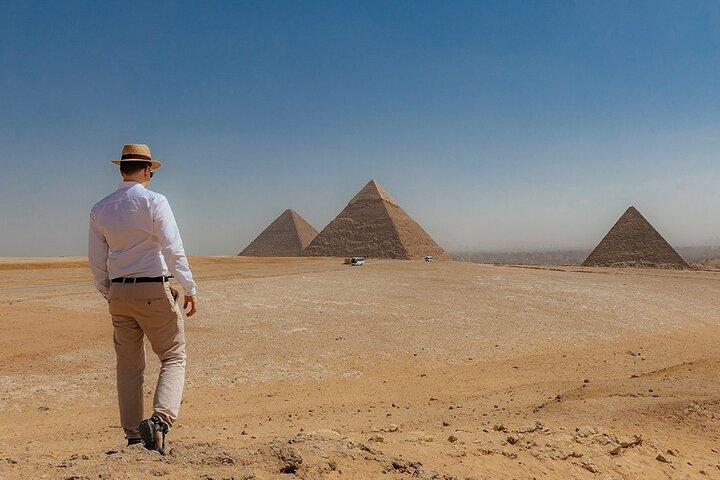 Explore Giza Pyramids, Sphinx and valley temple in half day tour