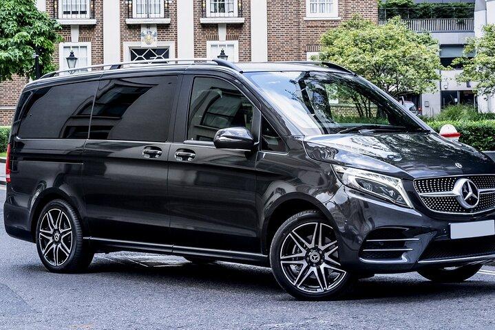 Departure Private Transfers: Dubrovnik to Dubrovnik Airport DBV in Luxury Van