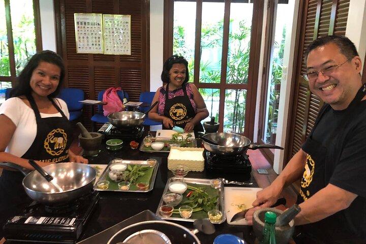 Blue Elephant Thai Cooking Class with Market Tour in Phuket