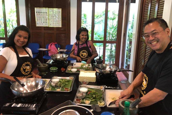 Blue Elephant Thai Cooking Class with Additional Dessert in Phuket