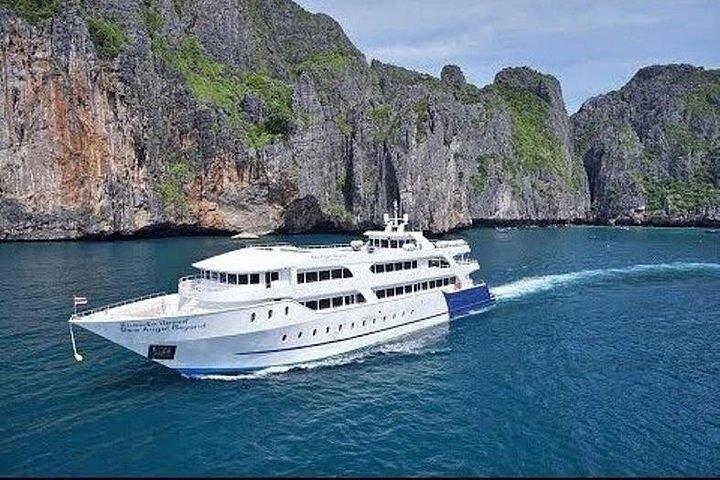 Phuket: Phi Phi Island by Luxury Cruise"VIP Exc. Silver Class"LNH