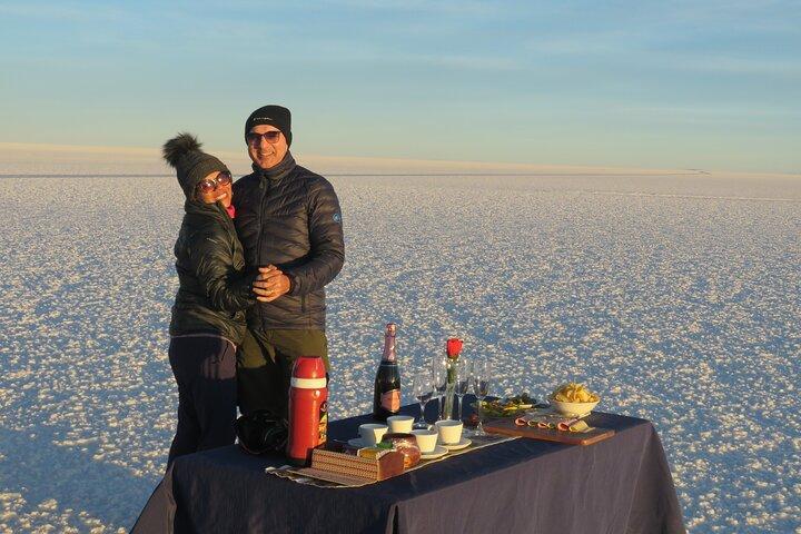 4-Day 3-Night Salar de Uyuni by Air from La Paz.