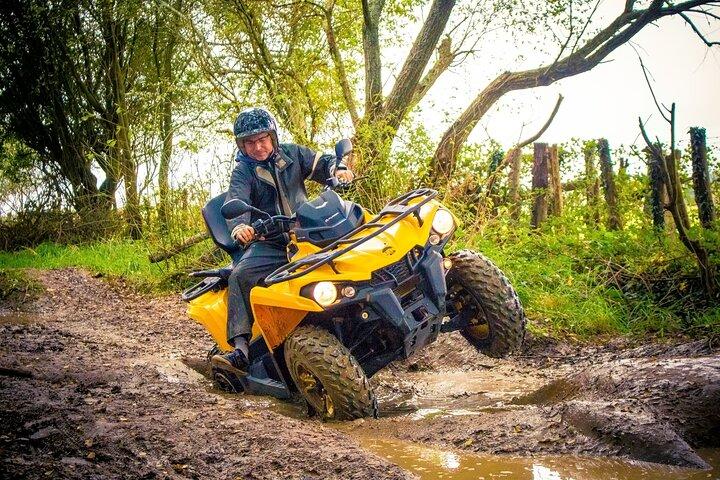 One hour quad ride between Nantes and La Baule