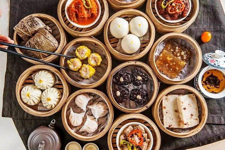 Private Flexible Guangzhou Layover Tour of Old and New Highlights