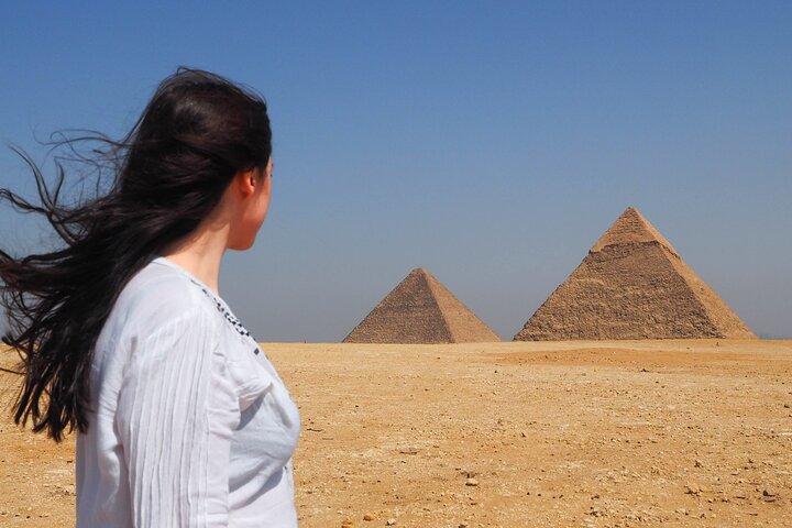 Giza Pyramids, Sphinx and The Valley Temple Private Guided Tour