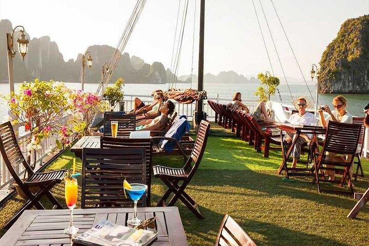 Halong Bay Tours 2 Days 1 Night on 5 Star Cruise (BEST CHOICE)