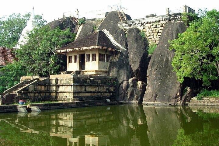 Day tour in Sacred city of Anuradhapura including Mihintale from Habarana