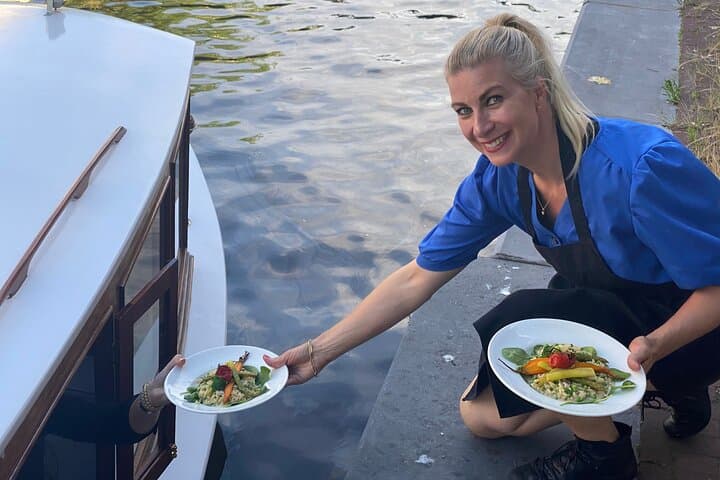 Amsterdam Private Dinner Cruise incl Drinks & 2-course Dinner 2hr