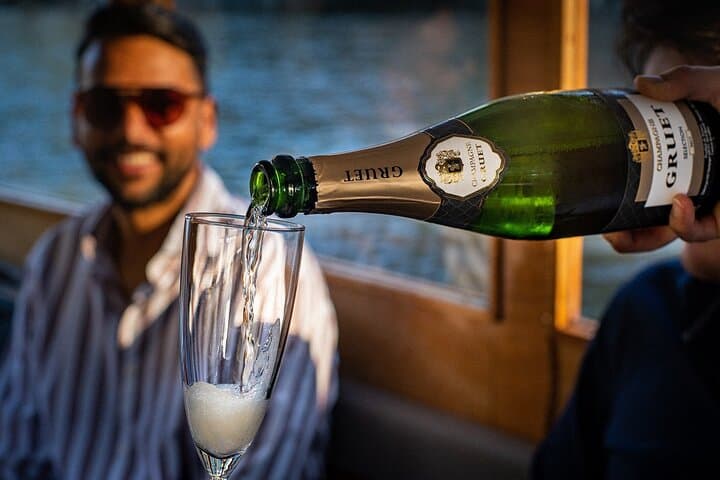 Amsterdam Private Dinner Cruise incl Drinks & 2-course Dinner 2hr