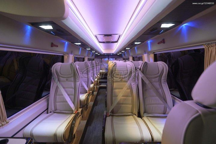 Private Luxury Transfer from Piraeus Port to Athens Airport