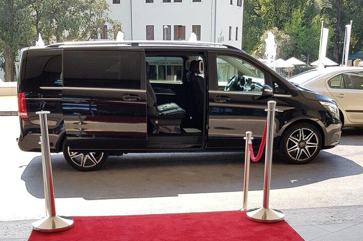 Private Dubrovnik Arrival Transfer - Airport to Dubrovnik