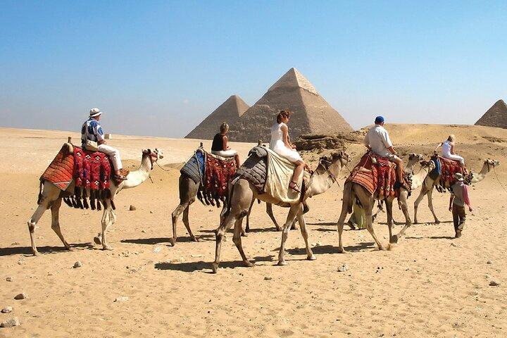 Giza Pyramids, Sakkara, Memphis & Dahshur Full Day Tour