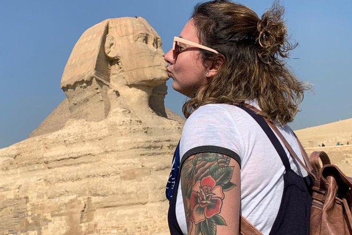 Giza Pyramids, Sakkara, Memphis & Dahshur Full Day Tour