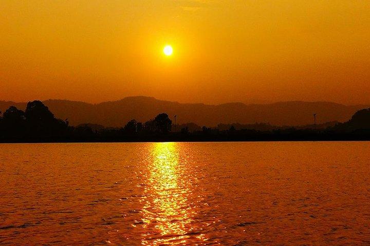 Best Nepal Tour: Kathmandu Pokhara Chitwan Tour