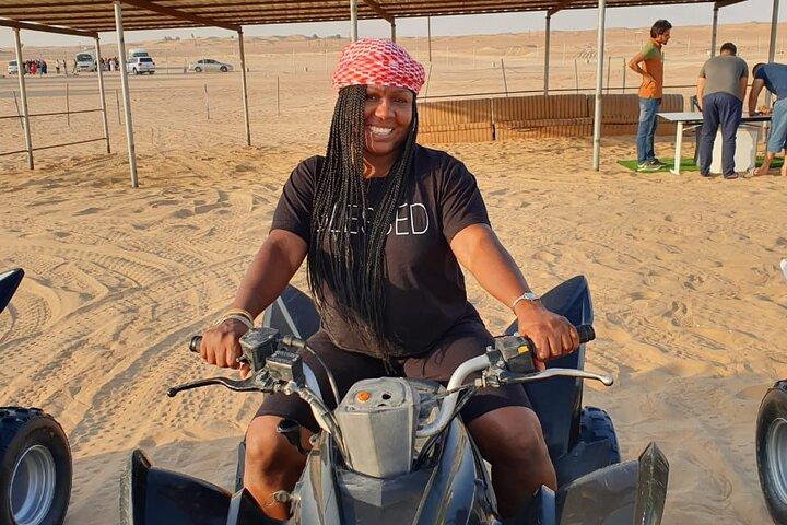 4-Hour Morning Desert Safari with Camel Ride and Sandboarding From Abu Dhabi