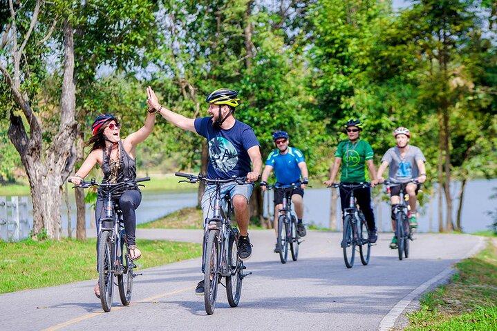 Dutch Fort and City by Bicycle from Galle
