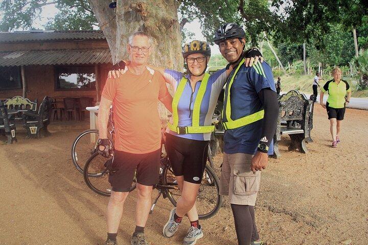 Cycling Tour to Hill Country (9 Days)