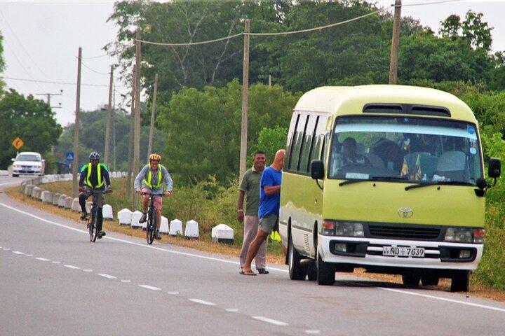 Cycling Tour to Hill Country (9 Days)