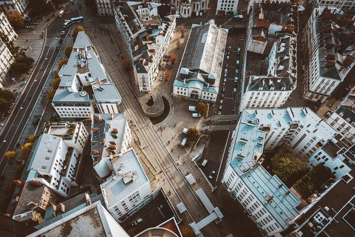Explore Nantes in 60 minutes with a Local