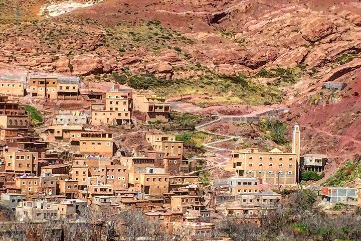 2 Day Trek Atlas Mountains and Overnight Stay In A Berber Village