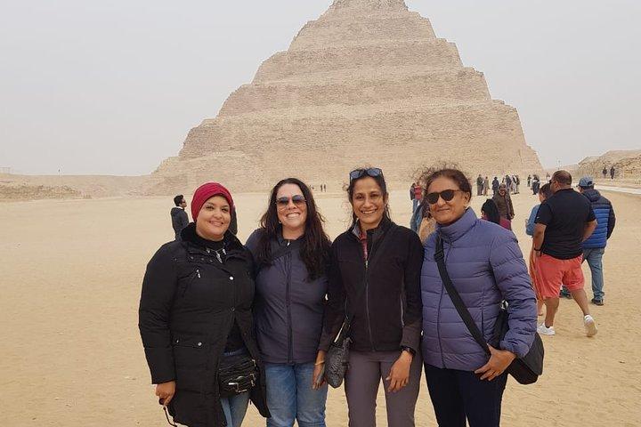 Giza Pyramids, Sakkara & Memphis Full-Day Tour