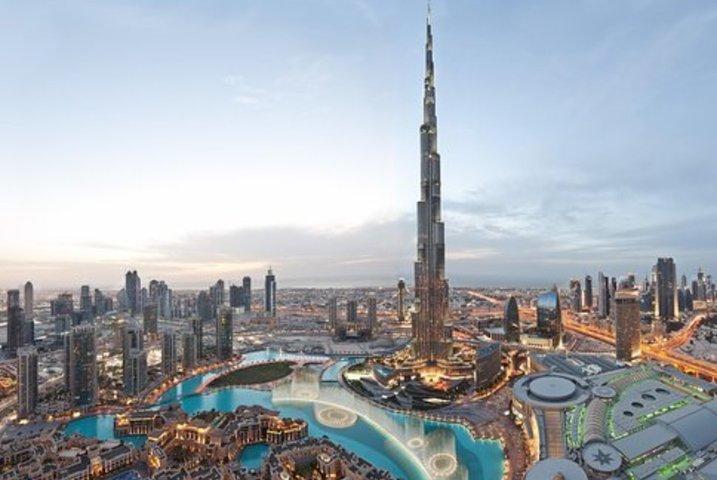 Dubai Burj Khalifa With 124th Floor Access Ticket & Dinner