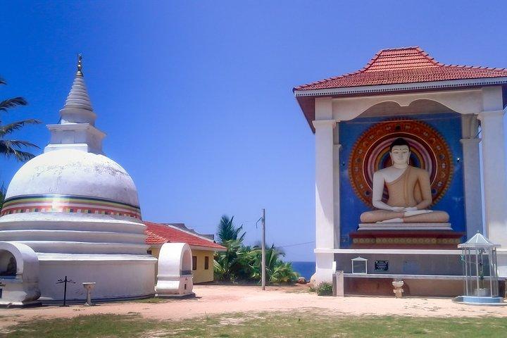 Hidden temples and Secluded Coastlines Tour from Unawatuna