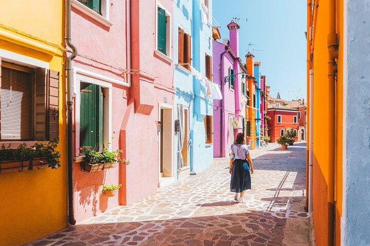 Private Day Trip to Murano Burano and Torcello islands from Venice with a local