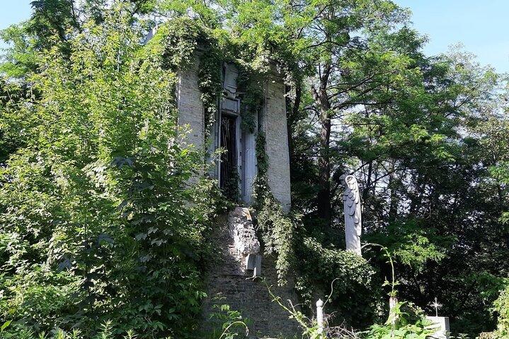 Mysteries of Baikove Cemetery Private Guided Tour