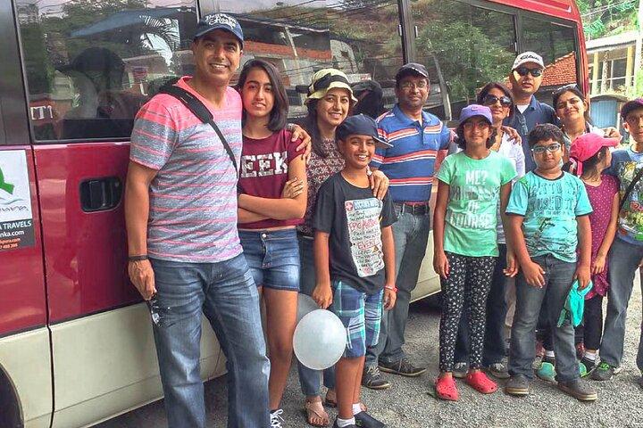 Transfer between Colombo Airport (CMB) and Sansu Hotel, Colombo