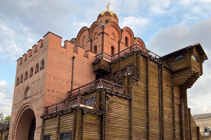 Custom Kyiv Walking Tour with Private Local Guide