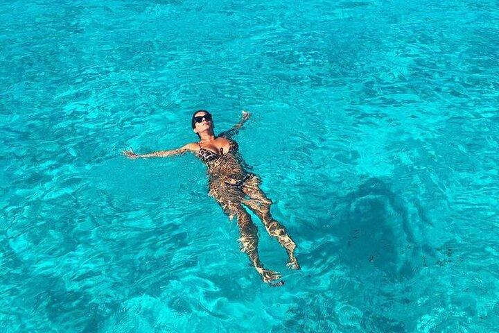 Private Catamaran to Isla Mujeres & Open Bar