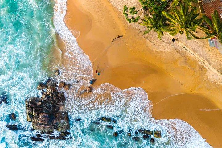 Scenic Flight to Galle Fort from Ratmalana
