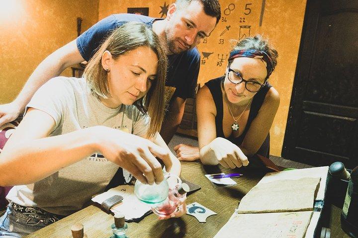Game of Thrones-Inspired Escape Room: Save King's Landing