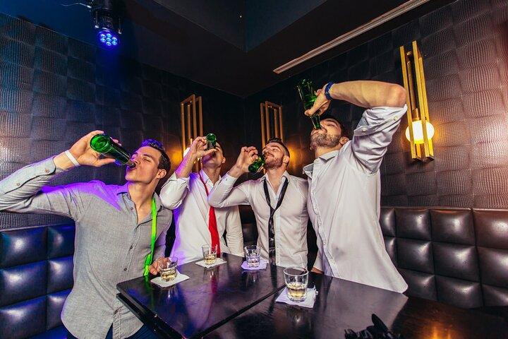 Las Vegas Party Bus Club Crawl