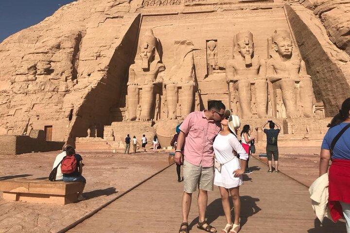 Discover Luxor Aswan and Abu Simbel-Land of the Pharaohs