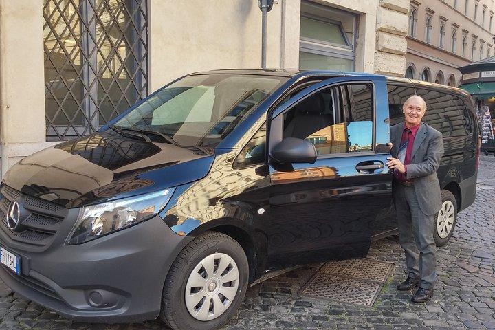 Private Tour with guide & Luxury Car: Holy Churches of Rome