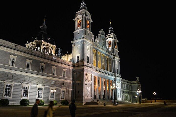 Royal Palace Skip-the-Line Ticket and Guided Tour in Madrid