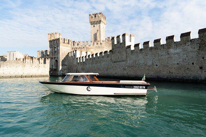 Private Full-Day Tour by Boat in Lake Garda