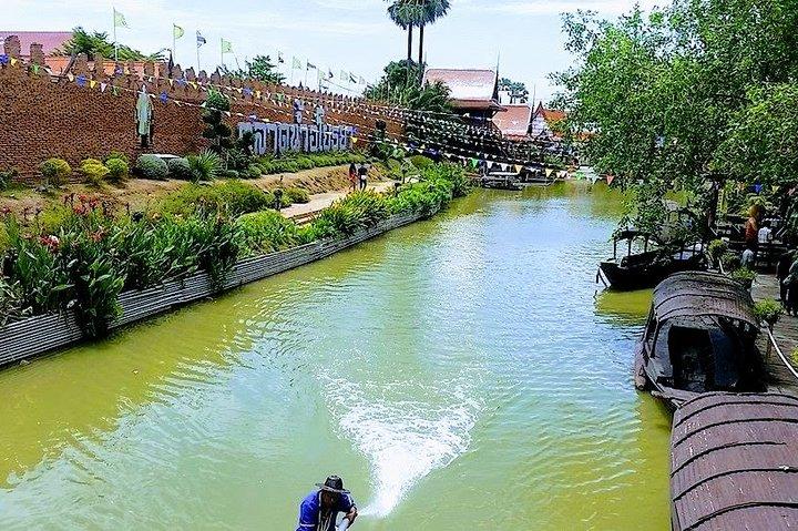 Ayutthaya Historical Park Private Car Service (No guide)