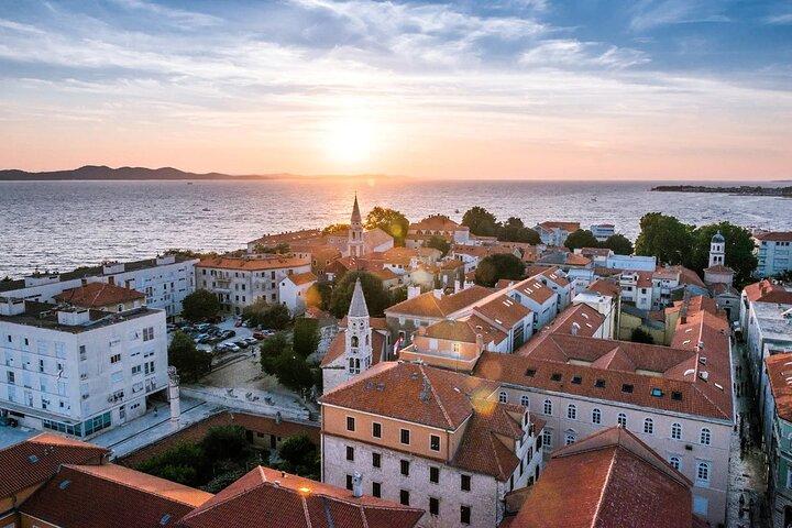 Private transfer Dubrovnik - Zadar and explore sights along the way