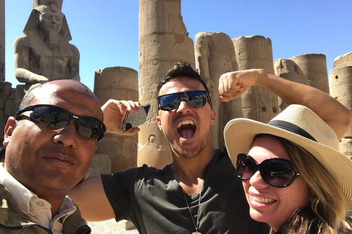 4-Days Nile Cruise From Luxor To Aswan Including Hot Air Balloon and Abu Simbel