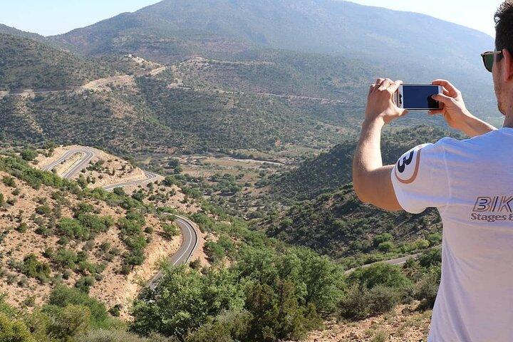 Marrakesh: Atlas Mountains Day Trek with Lunch