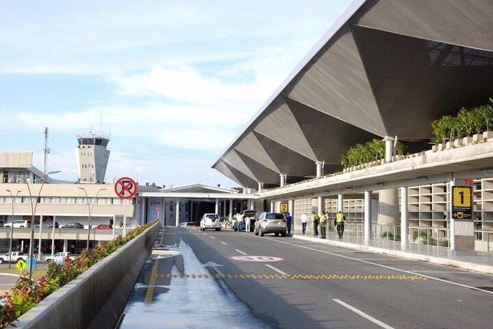 Private Cali Airport shuttle pick-up to your Hotel