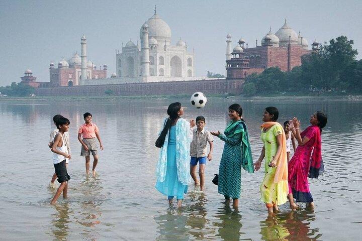 Full Day Agra City Tour with Taj Mahal and Agra Fort