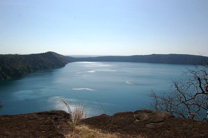 Private Tour of Lake Duluti with Lunch