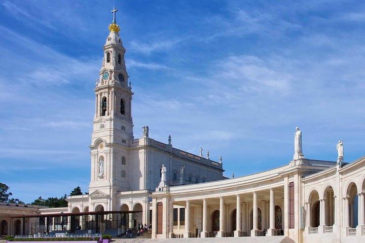Private Tour to Our Lady of Fátima from Lisbon