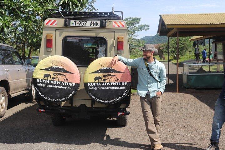 2 Days Tanzania Safari - Lake Manyara and Tarangire National Park